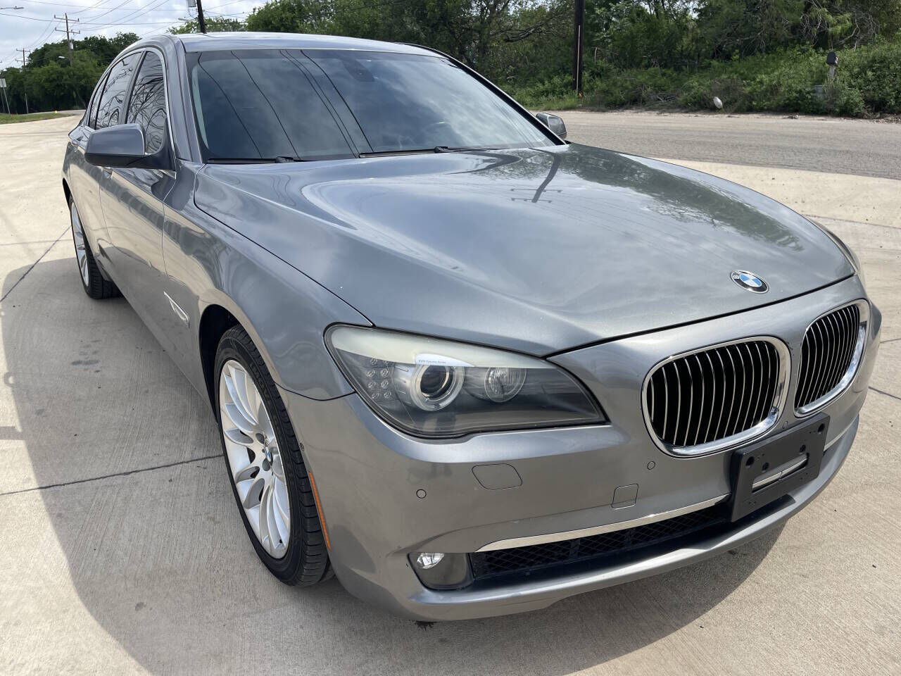 2011 BMW 7 Series