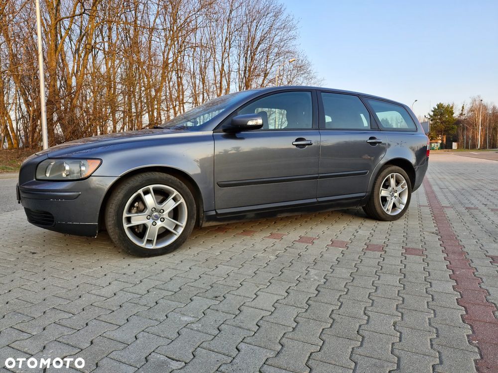 Volvo V50