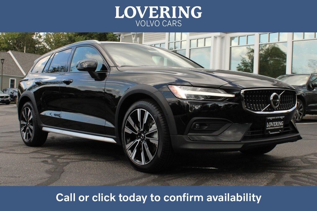 2026 VOLVO V60CC