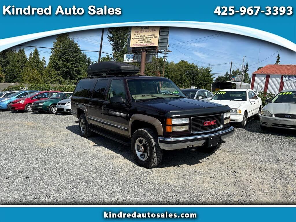 GMC Suburban