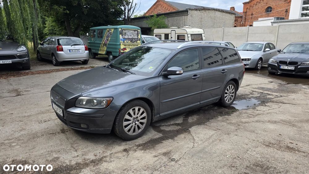 Volvo V50