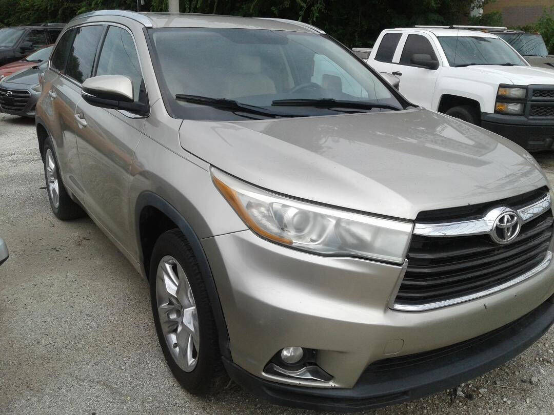 2016 TOYOTA Highlander