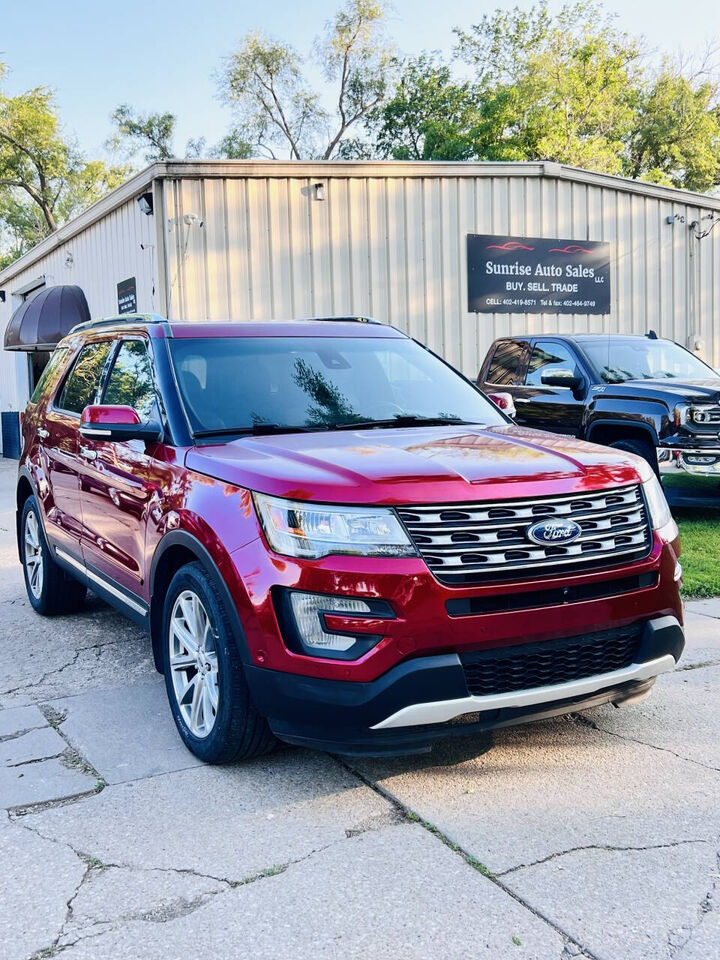 2017 FORD Explorer