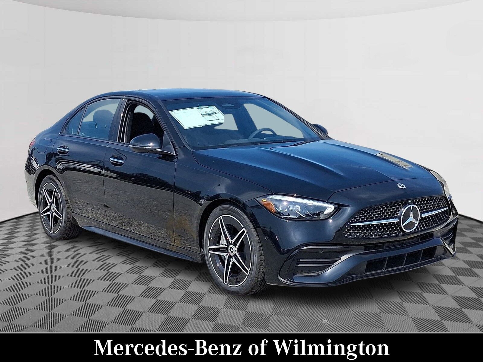 2025 MERCEDES-BENZ C-Class