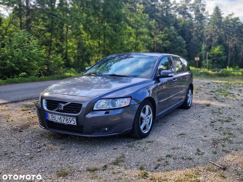 Volvo V50