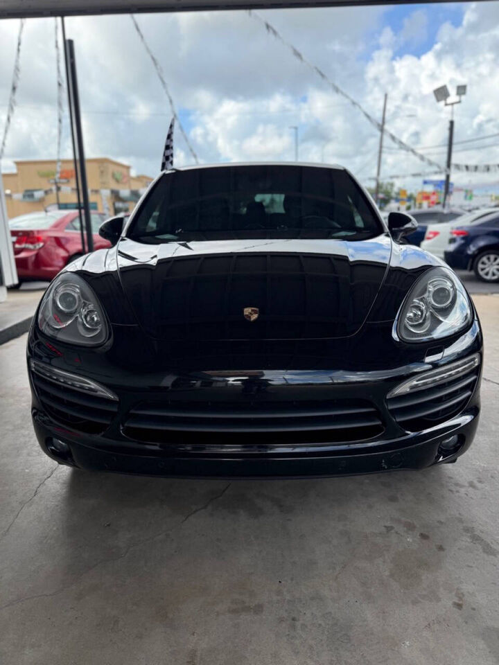 2014 PORSCHE Cayenne