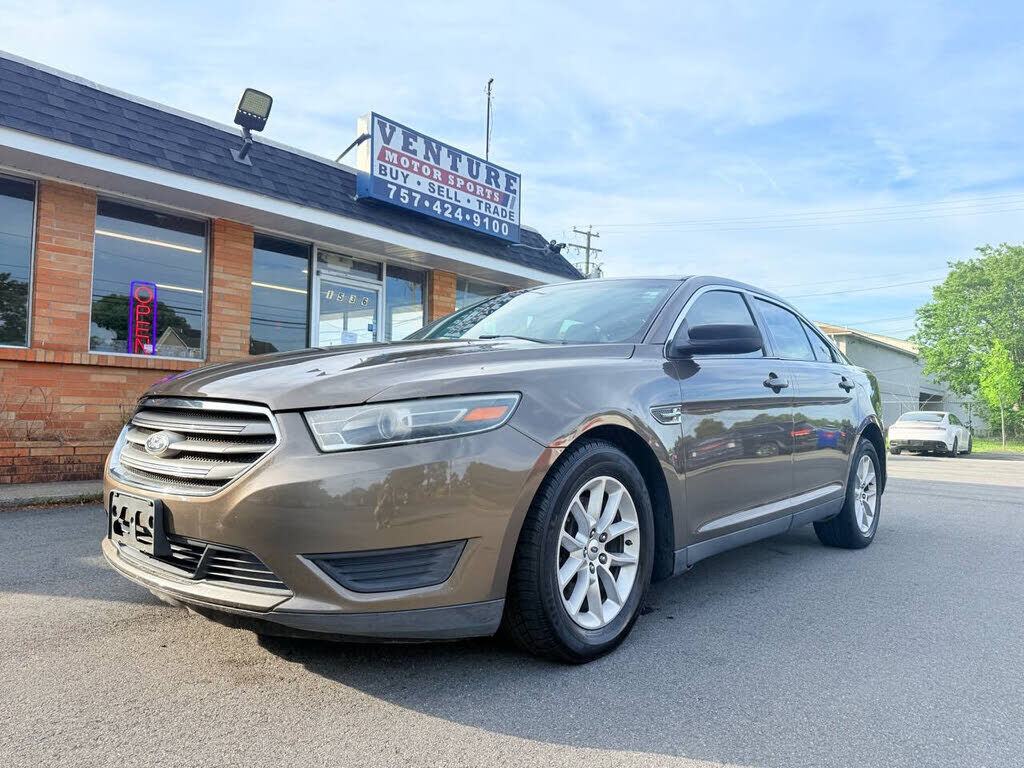 2015 FORD Taurus