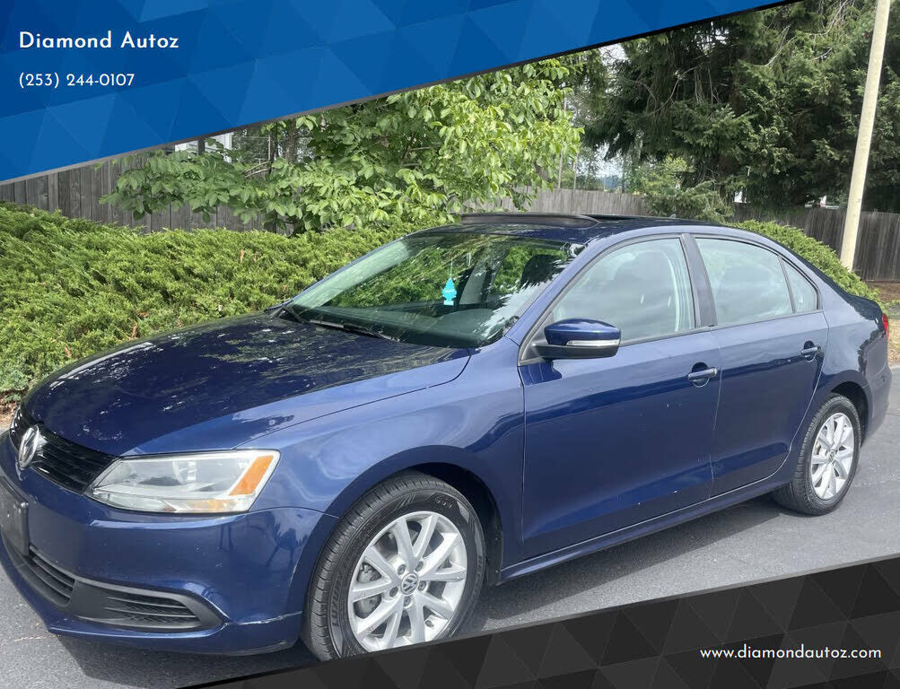 2011 VOLKSWAGEN Jetta