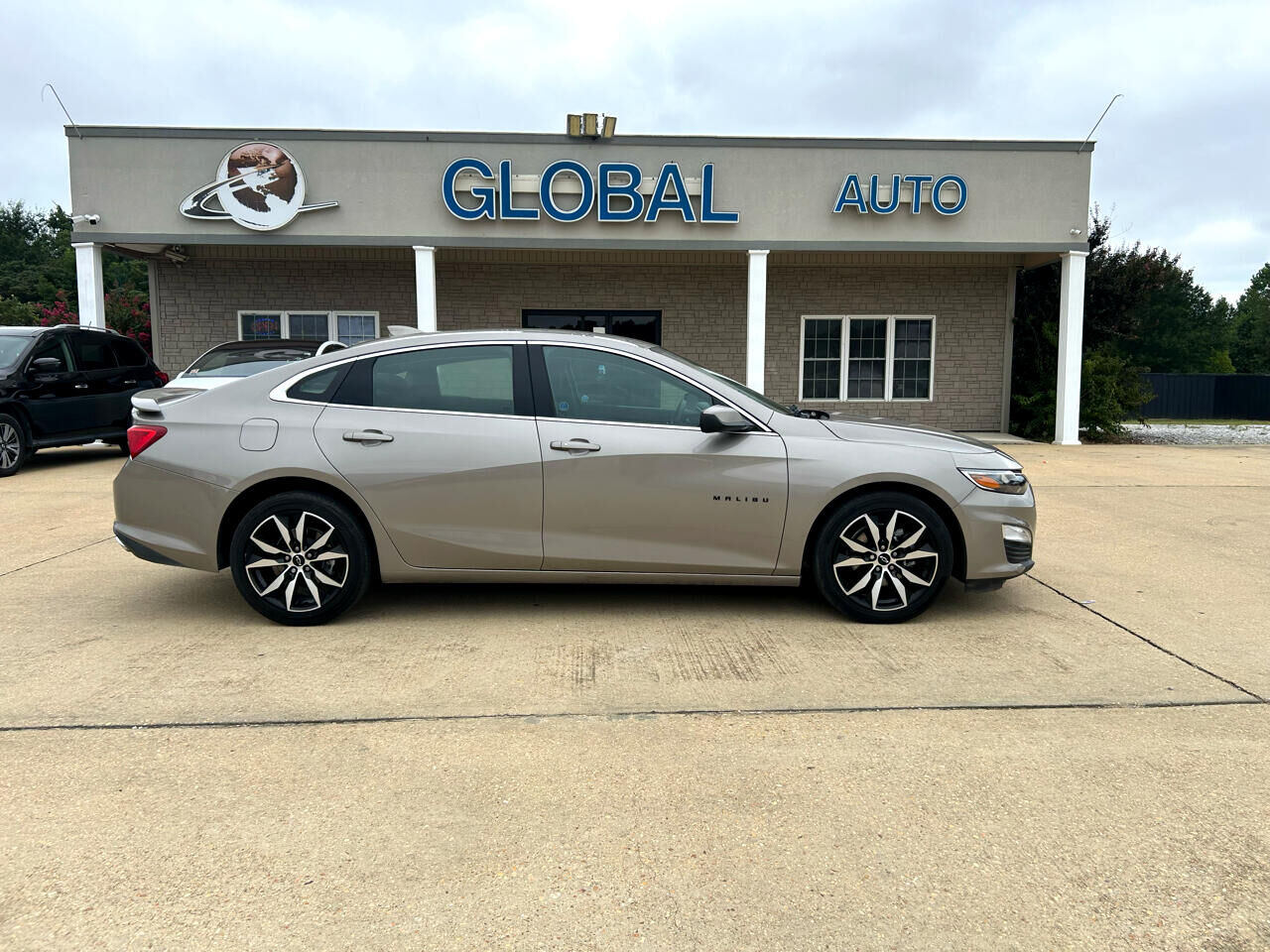 2024 CHEVROLET Malibu
