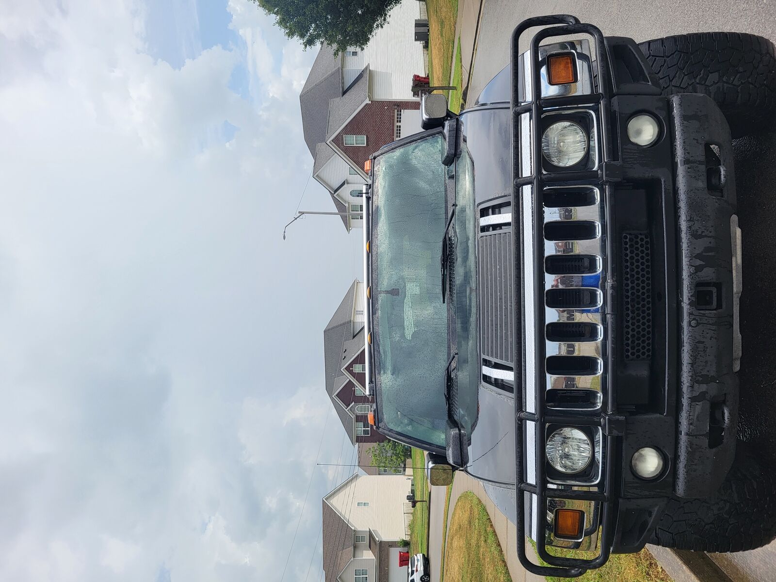 HUMMER H2