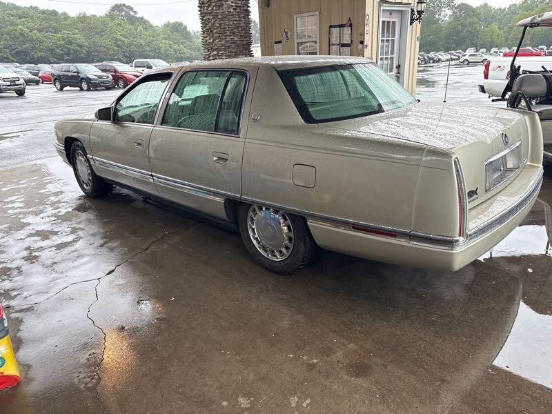 Cadillac Deville