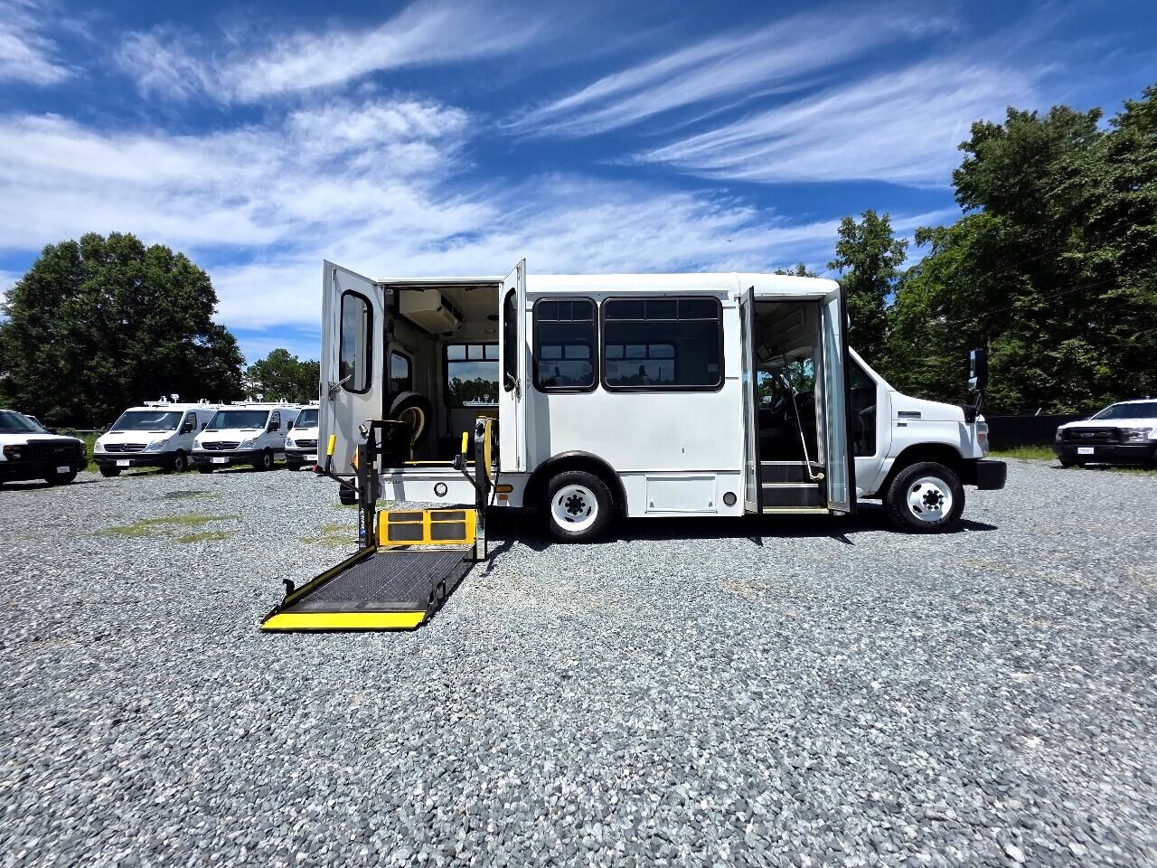 Ford E-350