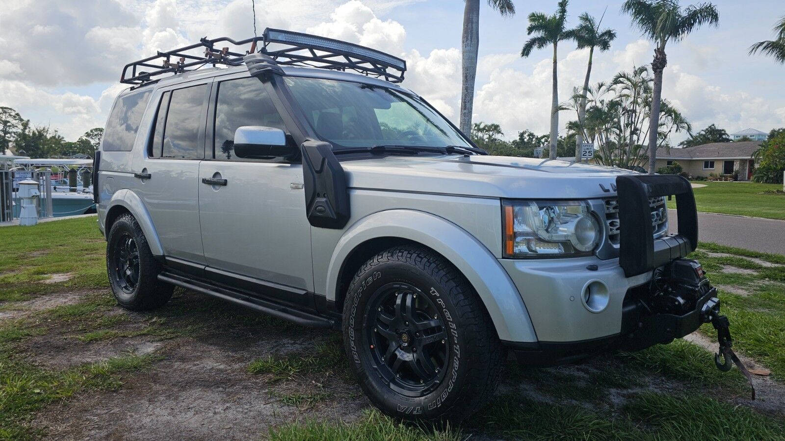 Land Rover LR4