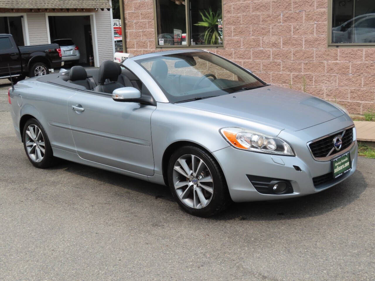2012 VOLVO C70 / C30