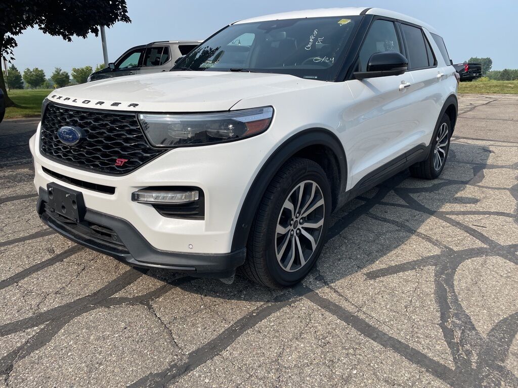 2022 FORD Explorer
