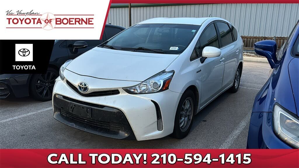 Toyota Prius V