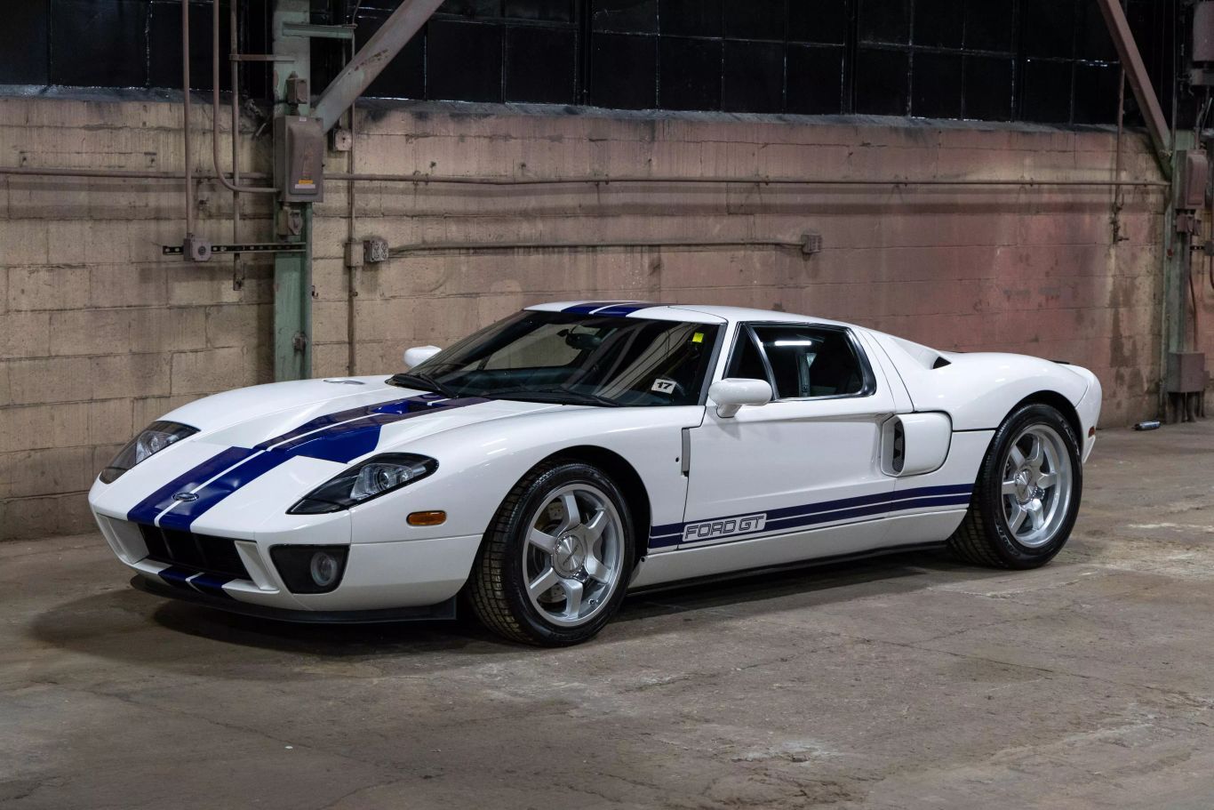 Ford GT