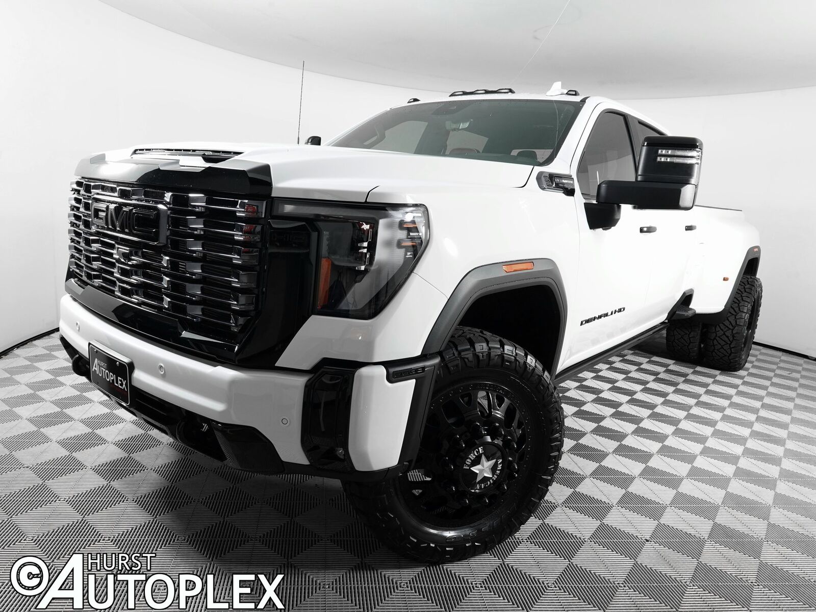 2025 GMC Sierra HD