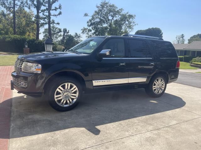 Lincoln Navigator