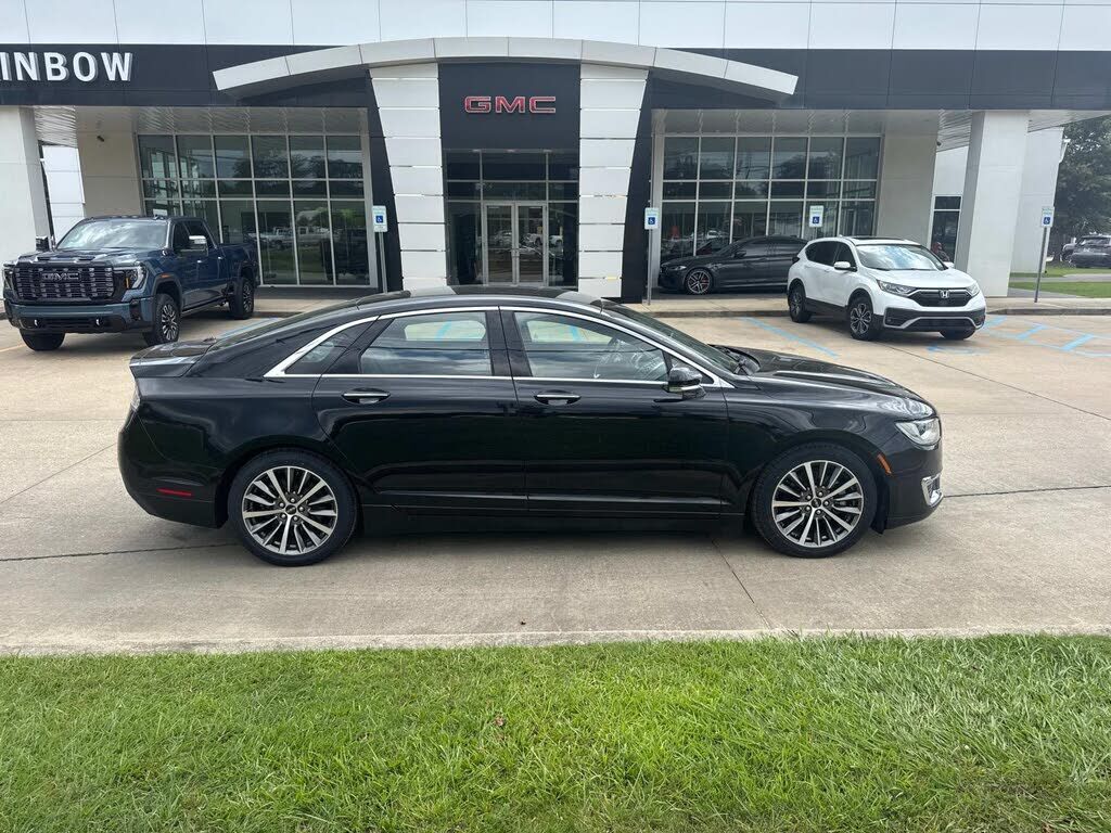 Lincoln MKZ