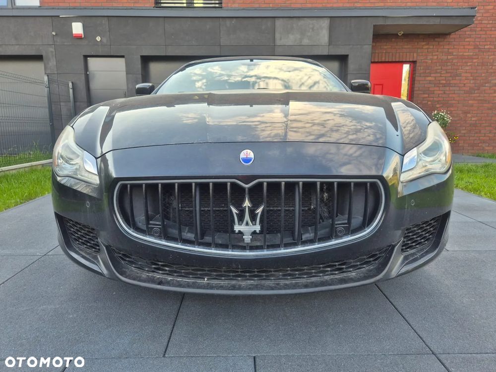 Maserati Quattroporte