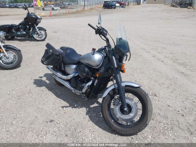 Honda VT750 (Shadow Phantom)
