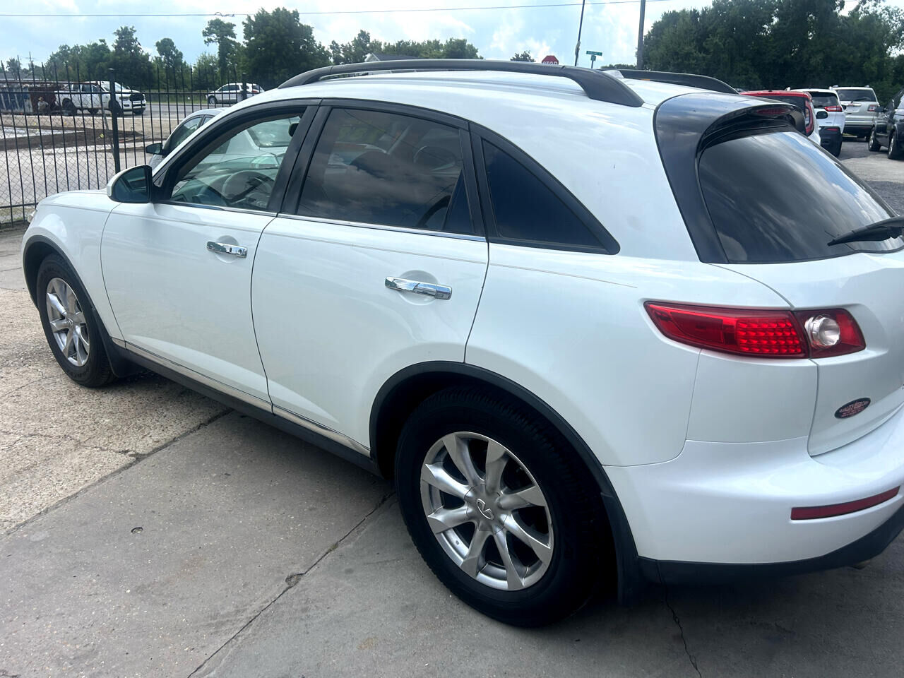 Infiniti FX35