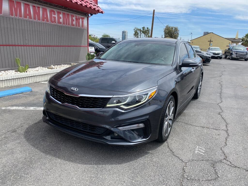 2019 KIA Optima