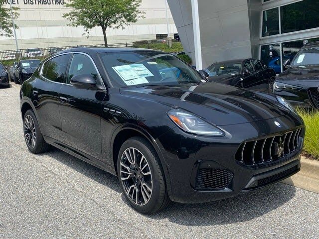 2025 MASERATI Grecale