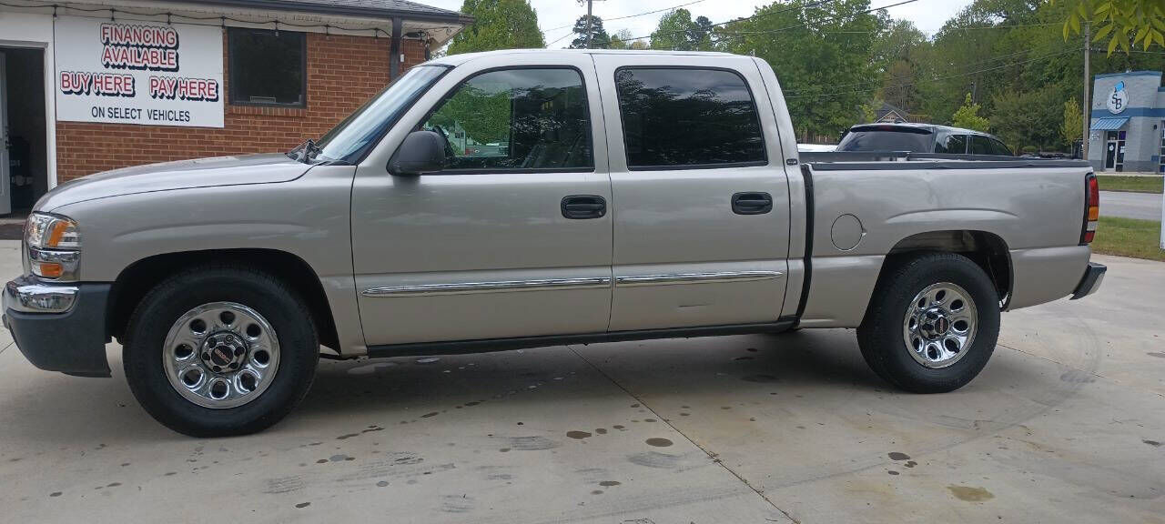 2005 GMC Sierra