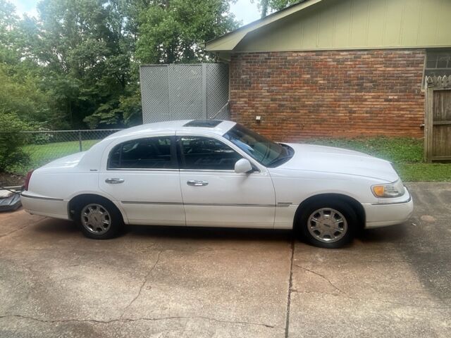 Lincoln Town Car