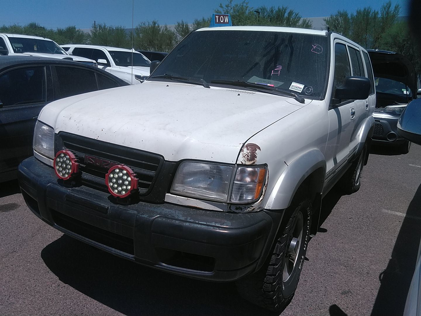 Isuzu Trooper