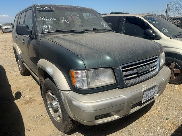 Isuzu Trooper