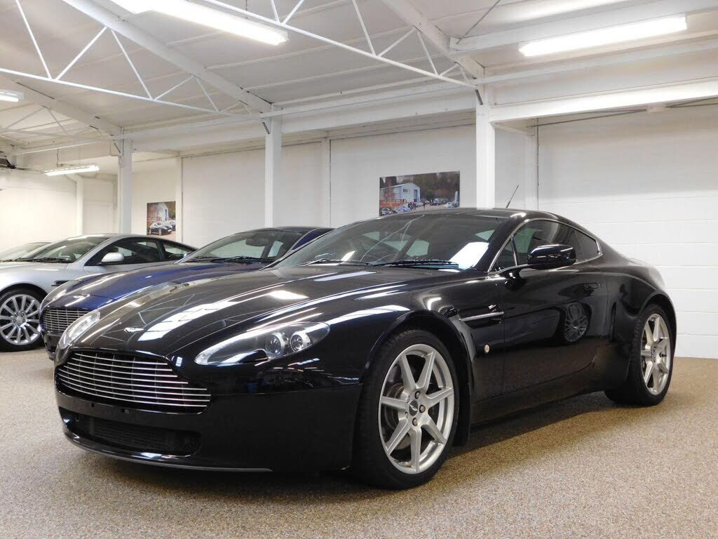 Aston Martin V8 Vantage