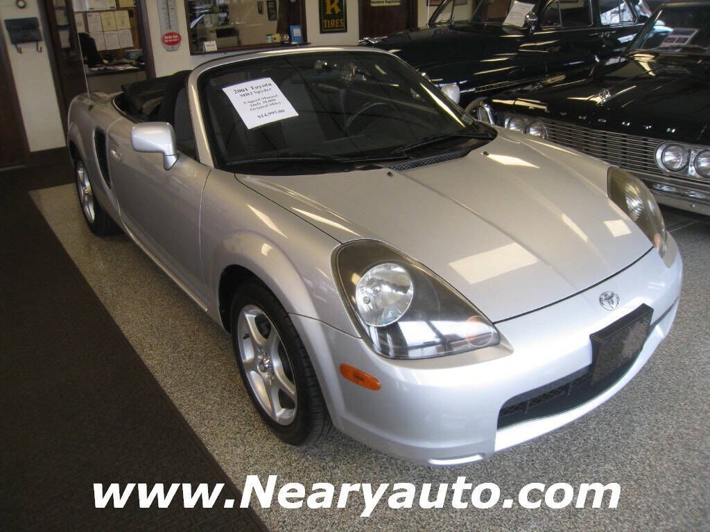 2001 TOYOTA MR2