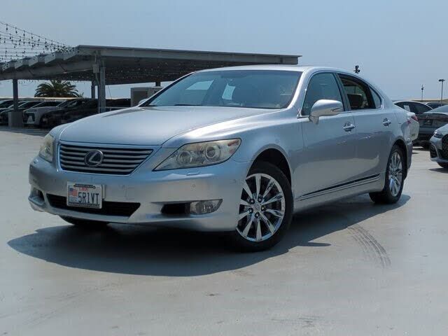 Lexus LS