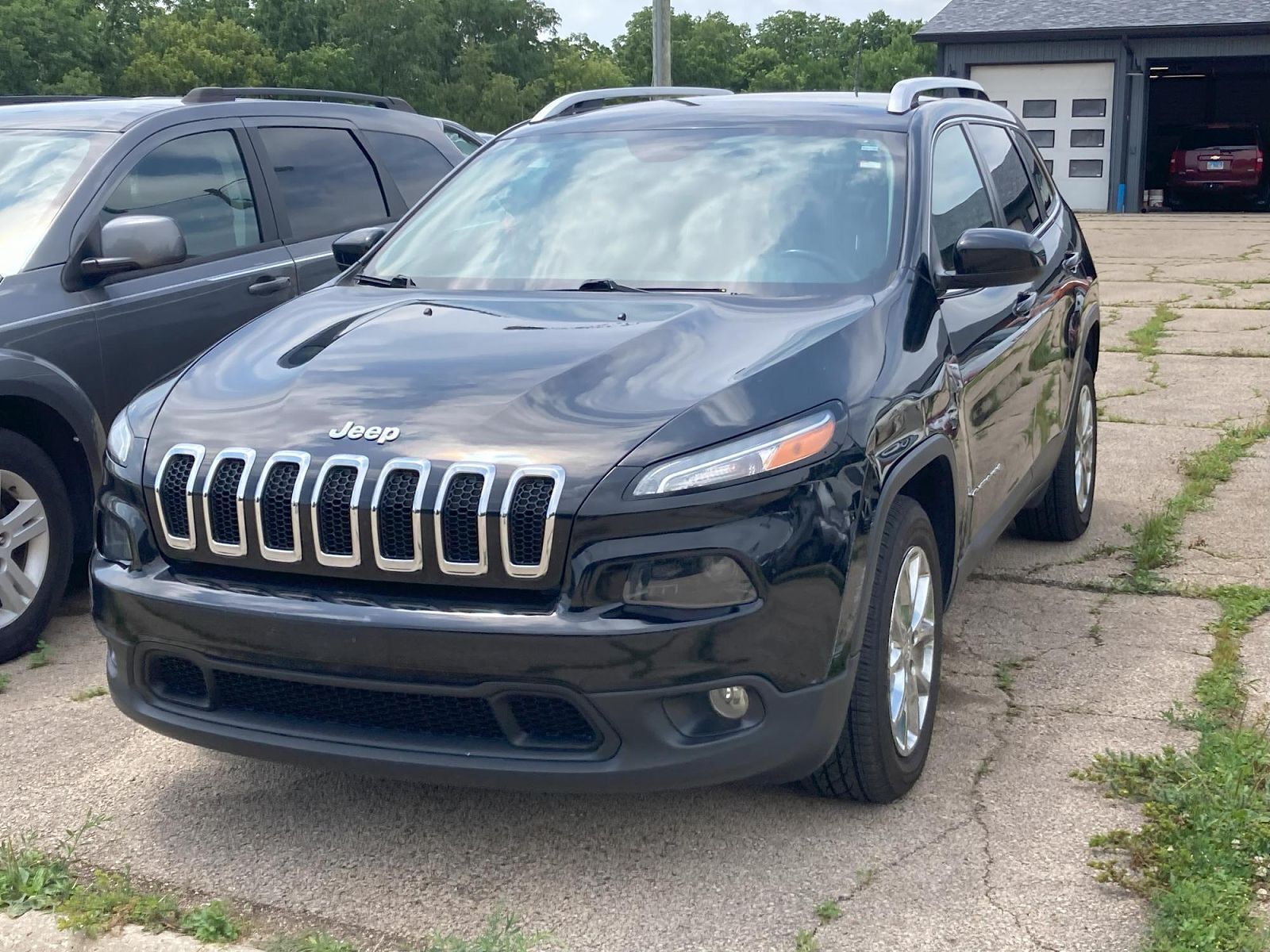 2018 JEEP Cherokee