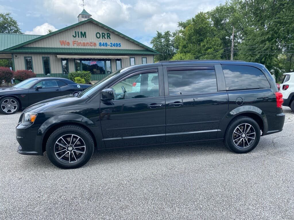 2017 DODGE Grand Caravan