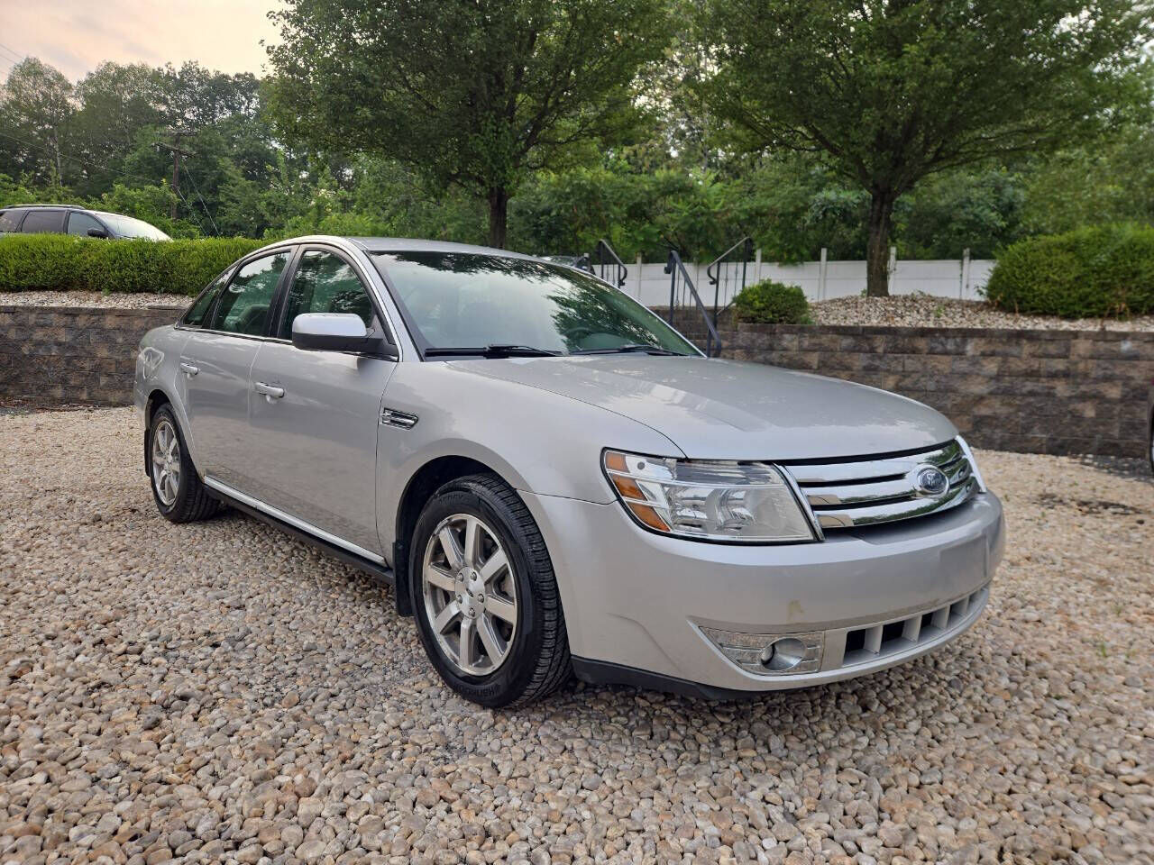 Ford Taurus