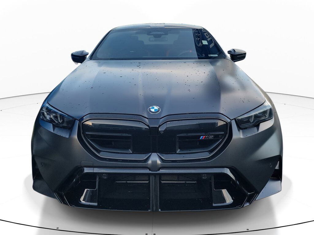 2025 BMW M5