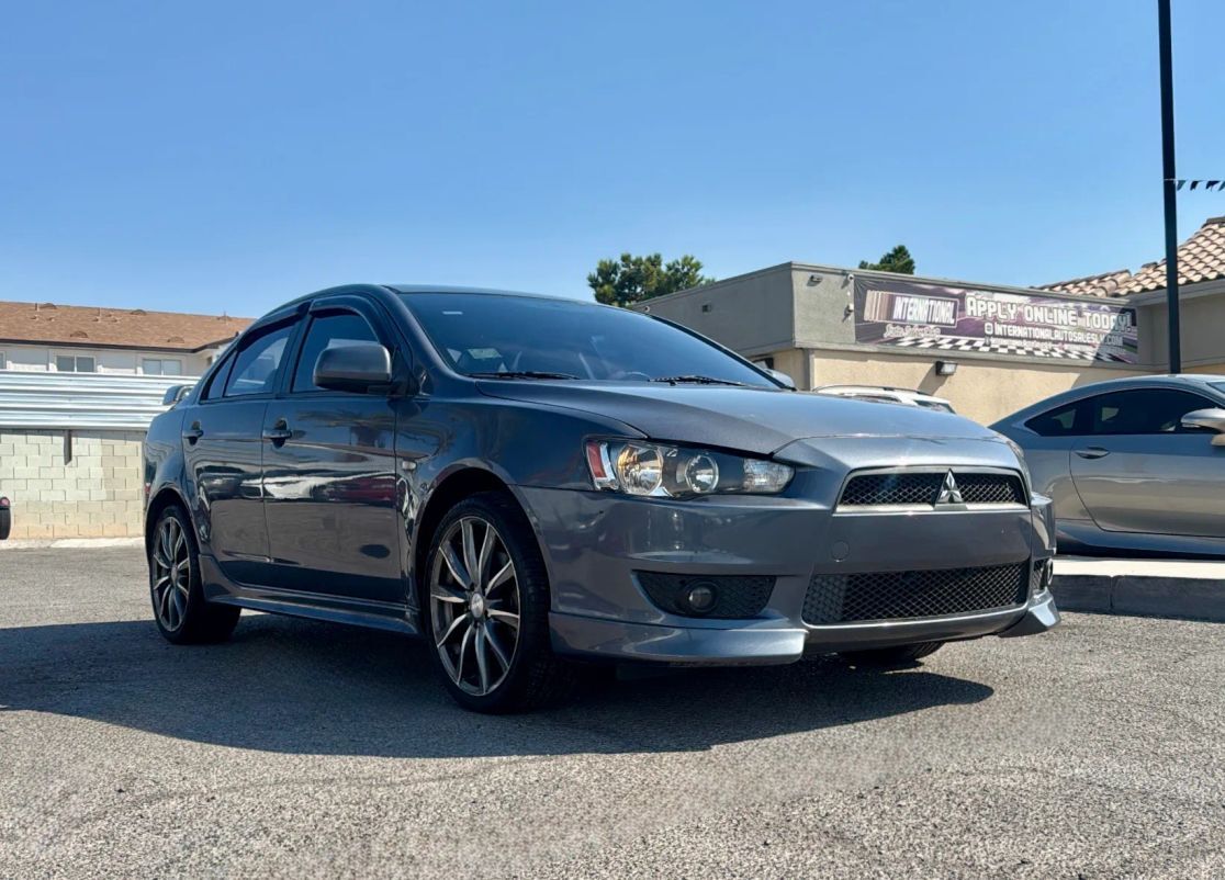 Mitsubishi Lancer