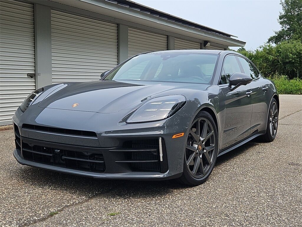 PORSCHE