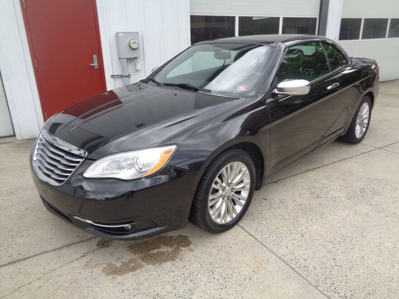 2011 CHRYSLER 200