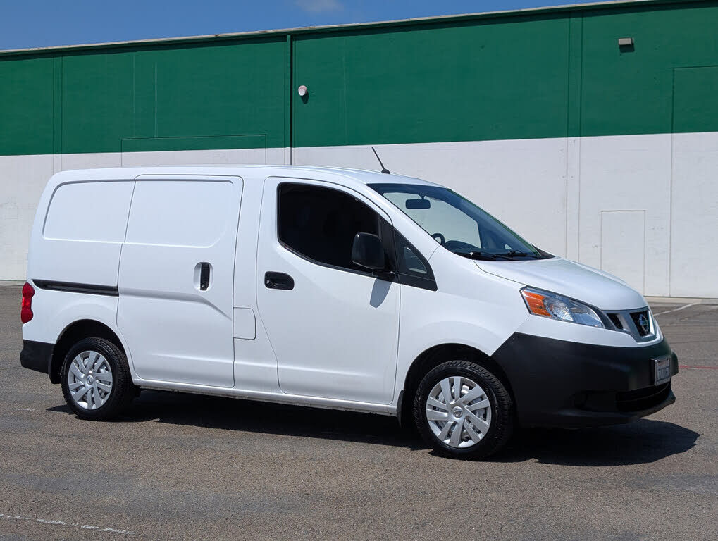 Nissan NV200
