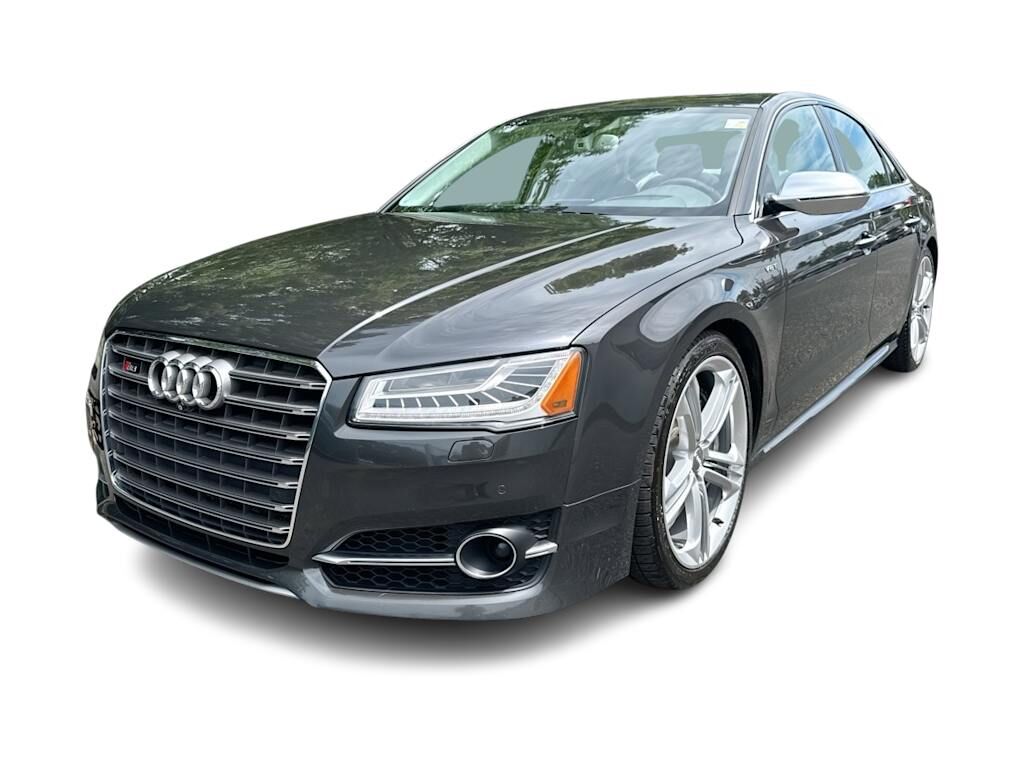 Audi S8