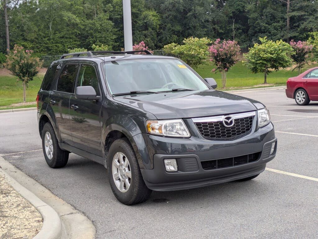 Mazda Tribute