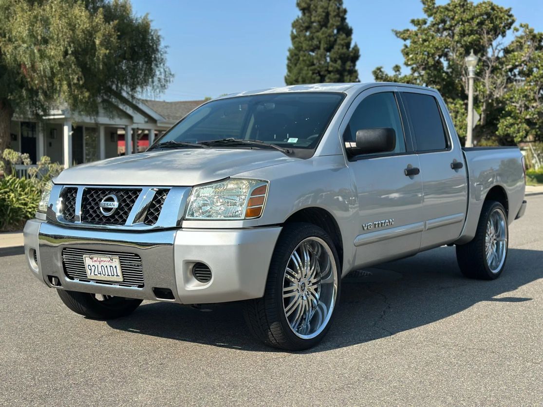 Nissan Titan