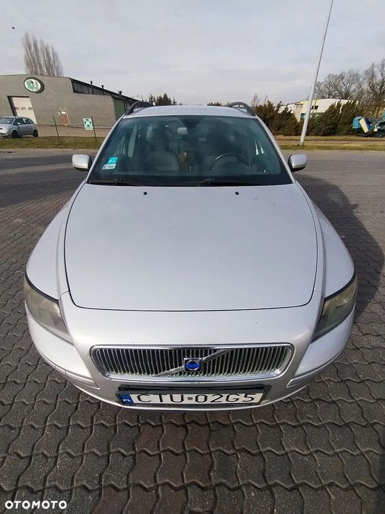 Volvo V50