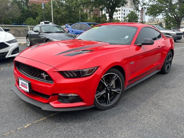 2017 FORD Mustang