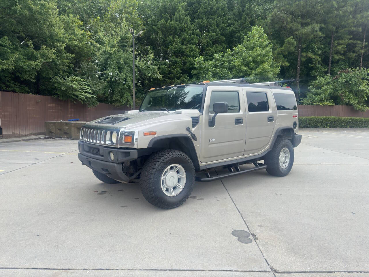 HUMMER H2